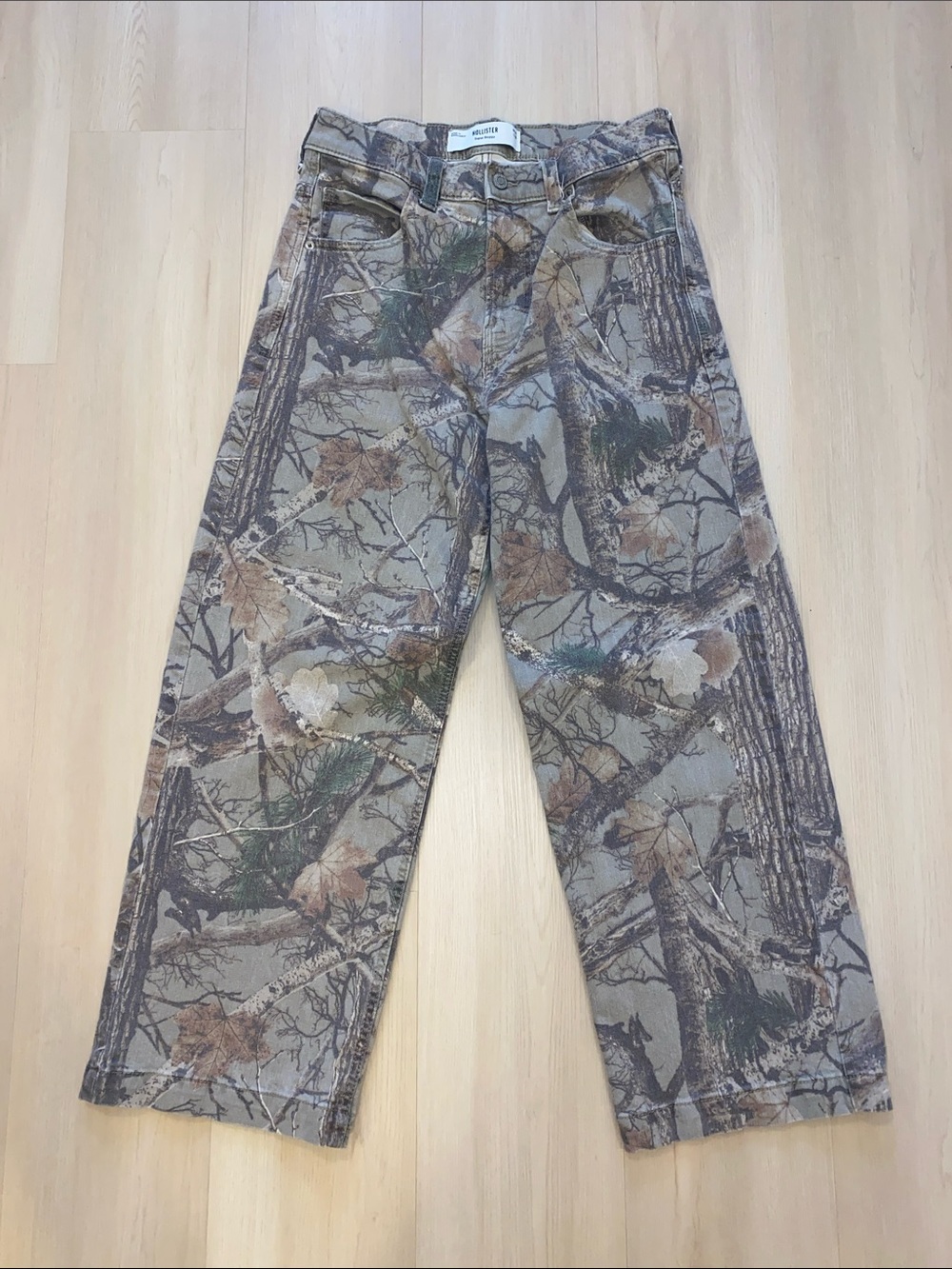 Hollister Super Baggy Camouflage Soft Jeans
